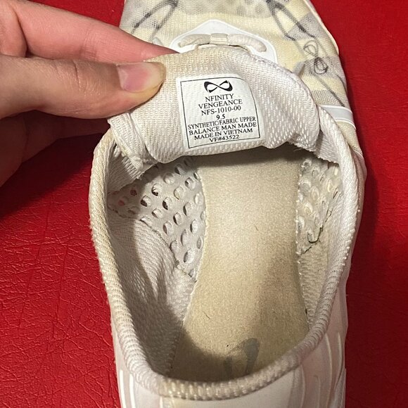 Nfinity Vengeance Cheer Shoes Women's Size 9.5 & Shoe Bag - Picture 5 of 5